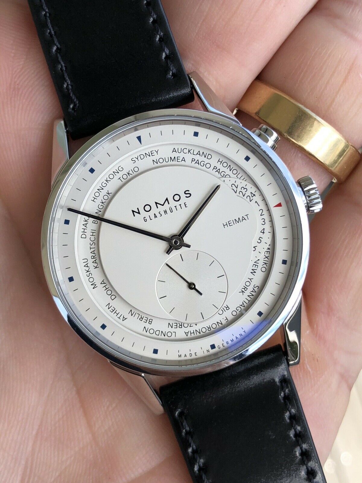 Nomos Zurich Weltzeit World Time 805 - 2013 w/ box and papers