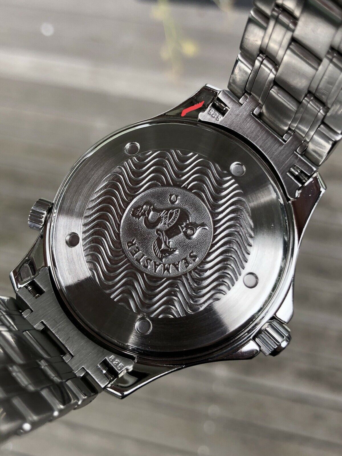 Omega 825 on sale