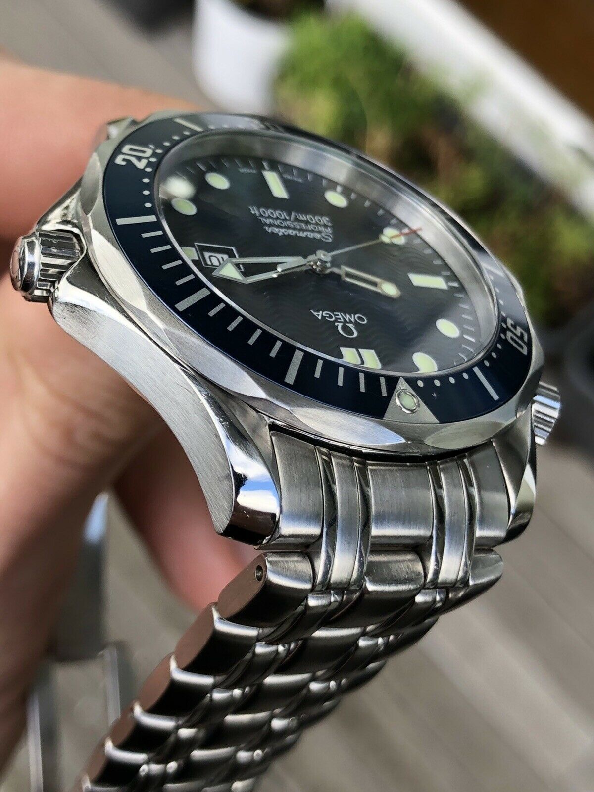 Omega seamaster discount quartz 41mm
