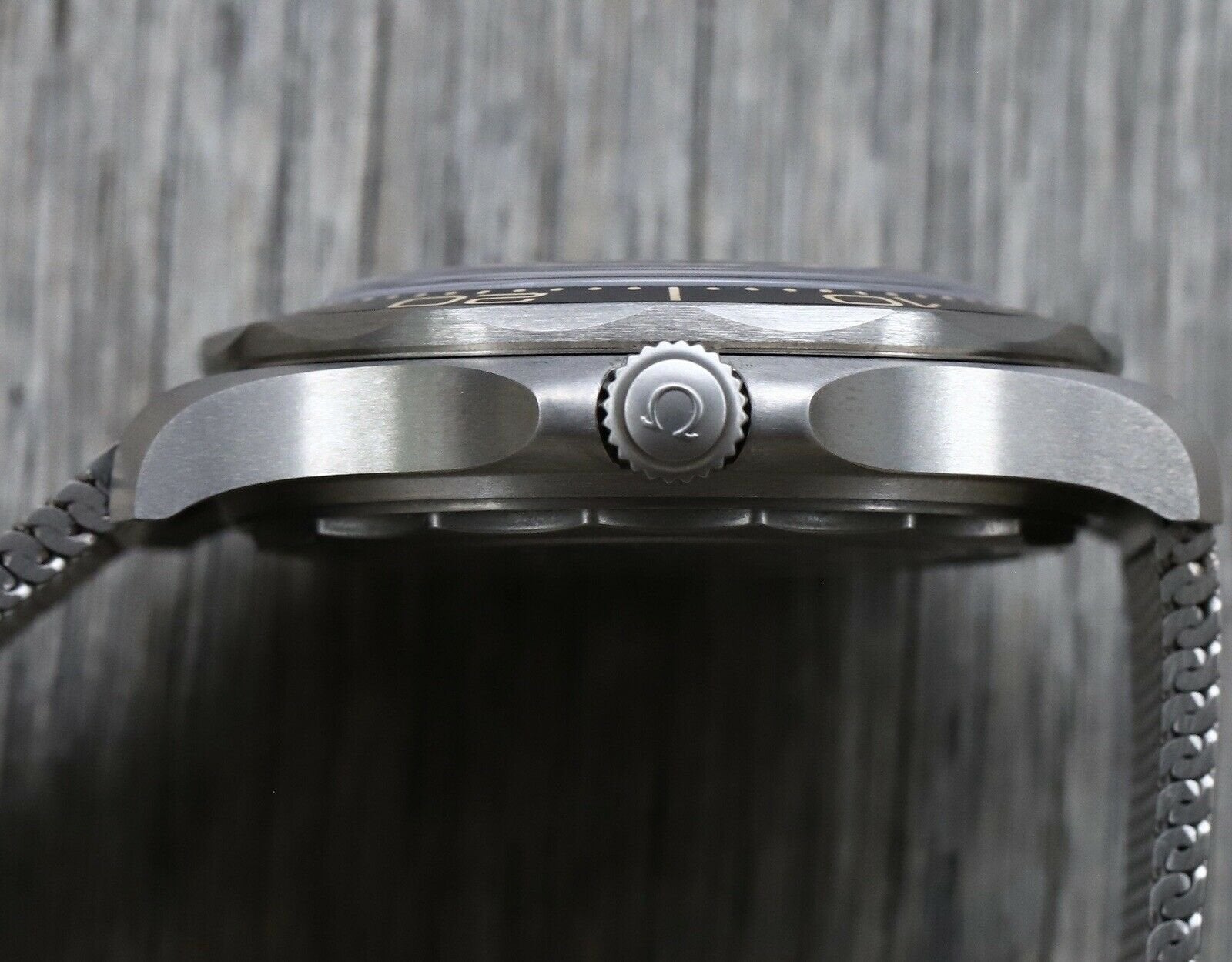 Omega Seamaster 300M 'No Time to Die' NTTD 007 210.90.42.20.01.001 - 2020