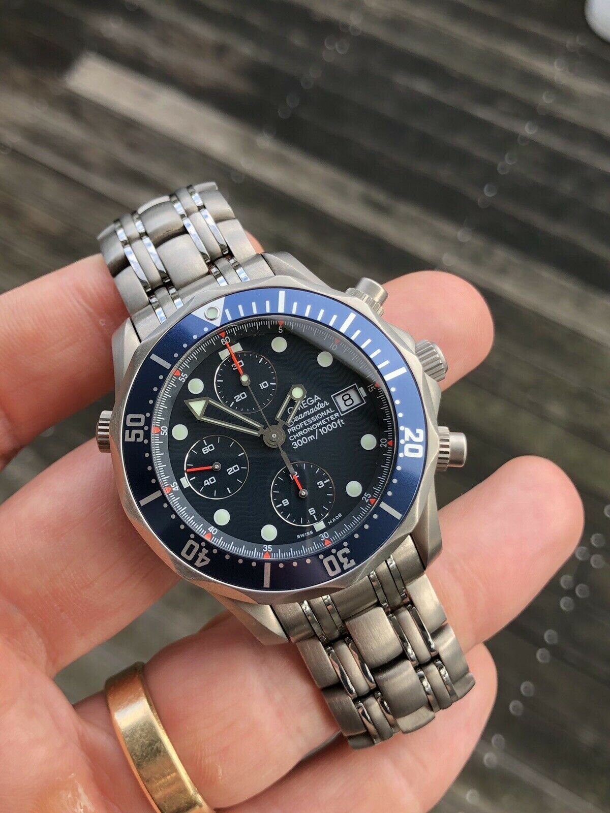 Omega_Seamaster_300M_Chronograph_Titanium_2298.80_Watch_Vault_02.jpg