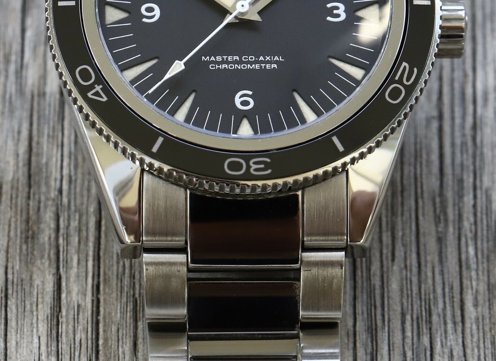 Omega Seamaster 300 Co-Axial 41mm 233.30.41.21.01.001