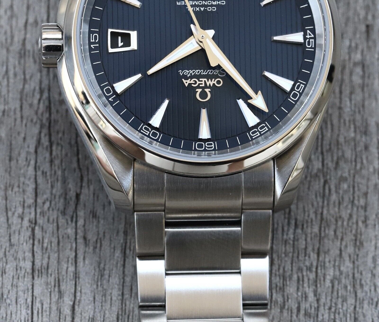 Omega Seamaster Aqua Terra Skyfall Blue Dial 231.10.42.21.03.001 - 2014
