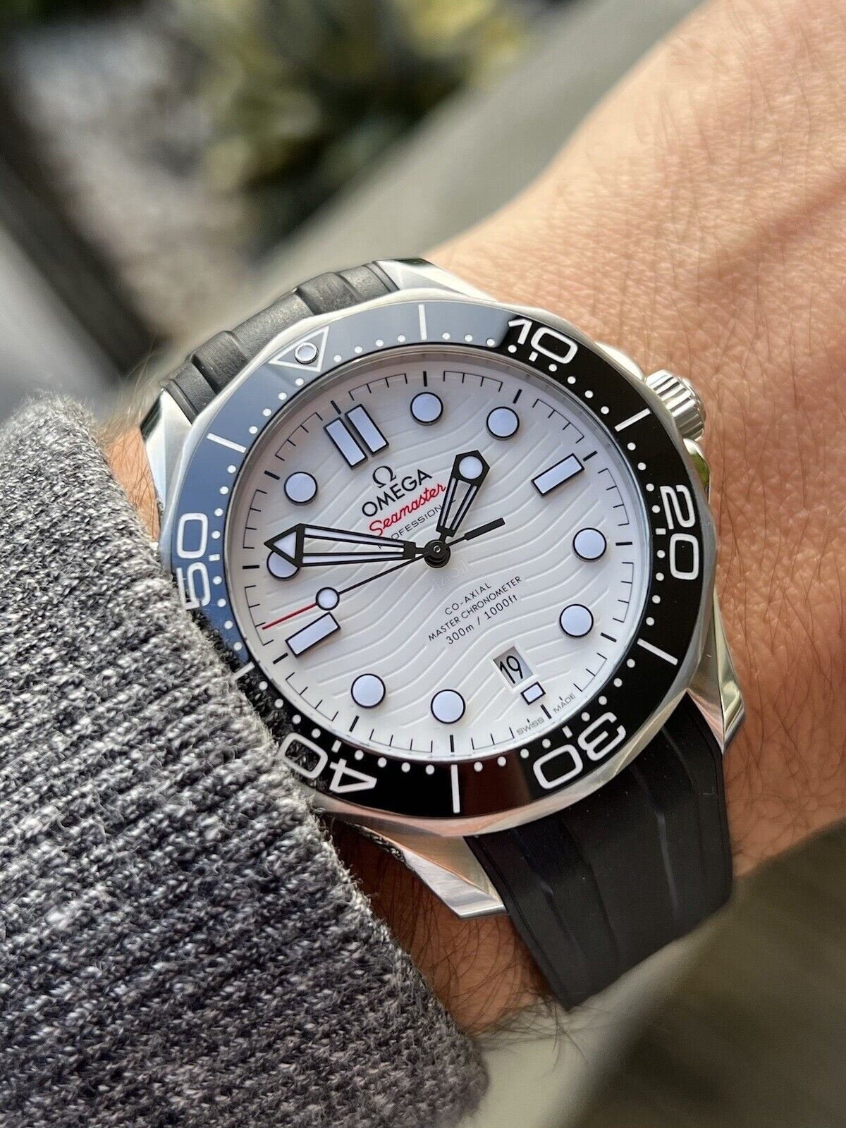 Omega Seamaster Diver 300M Co-Axial Great White 42mm 210.32.42.20.04.001 - 2020