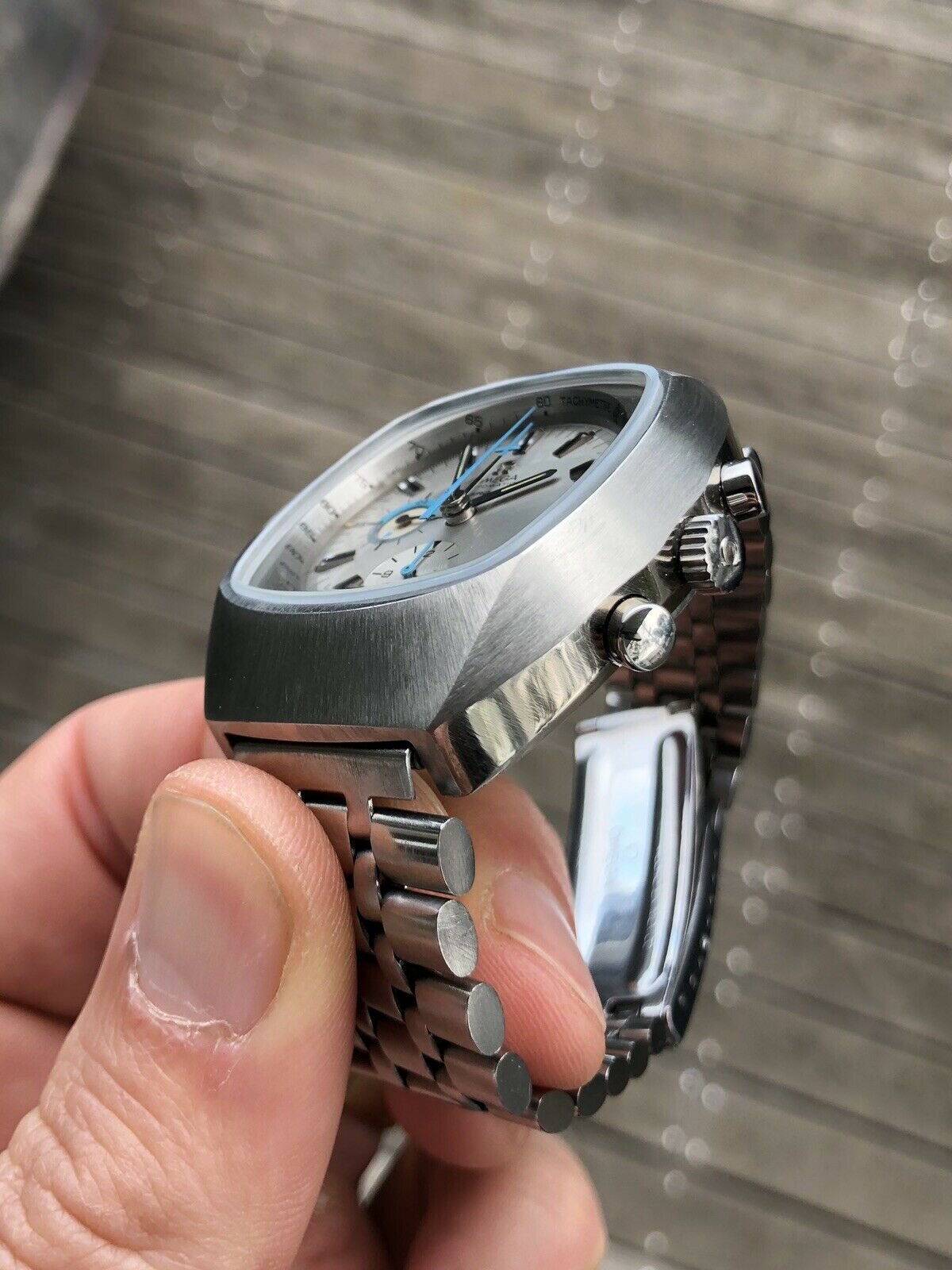 Omega 176.005 clearance