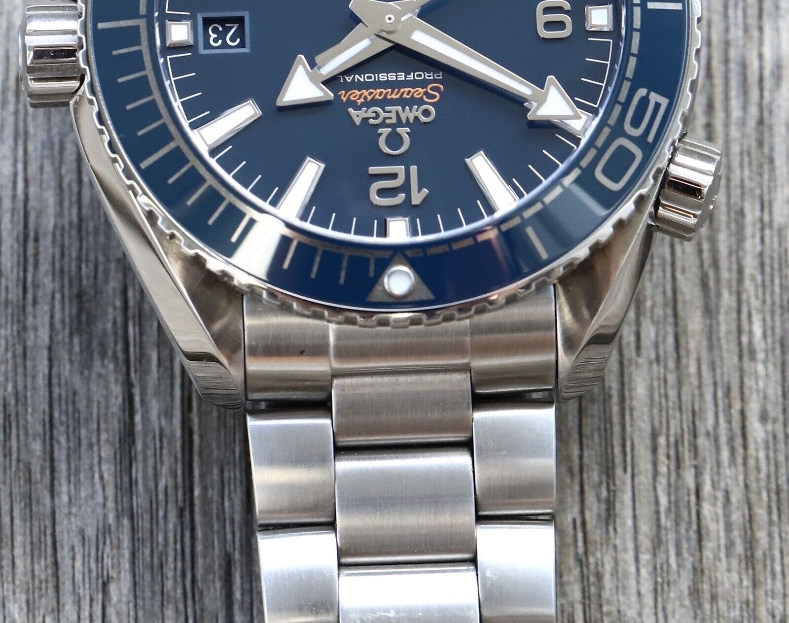Planet ocean sales 8900