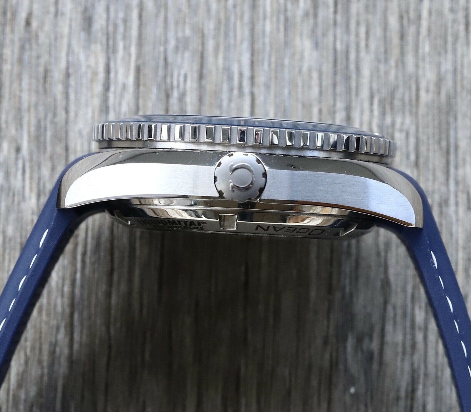 Omega Seamaster Planet Ocean 8500 600m 42mm Titanium 232.92.42.21.03.001