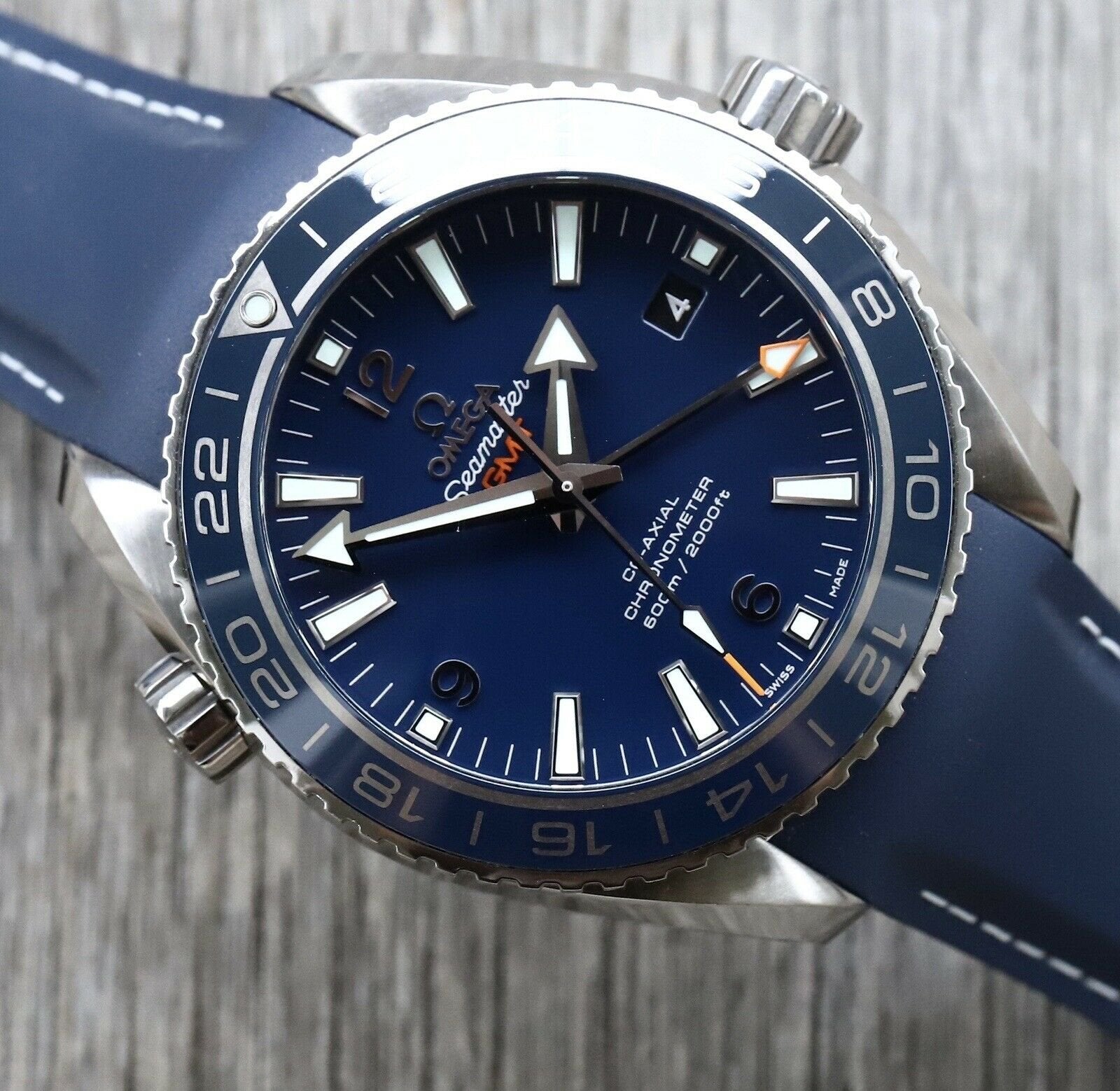 Omega seamaster best sale planet ocean 8500