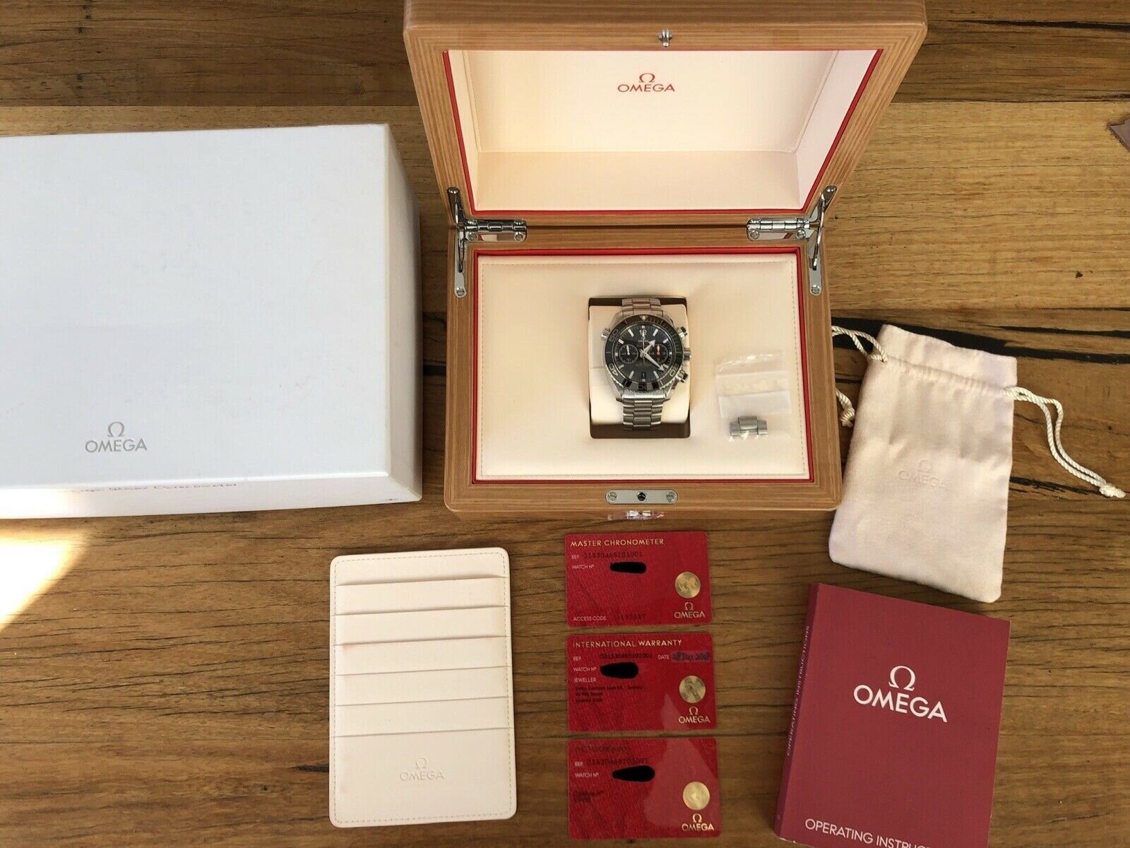Omega Seamaster Planet Ocean 9900 45.5mm 215.30.46.51.01.001 - 2018