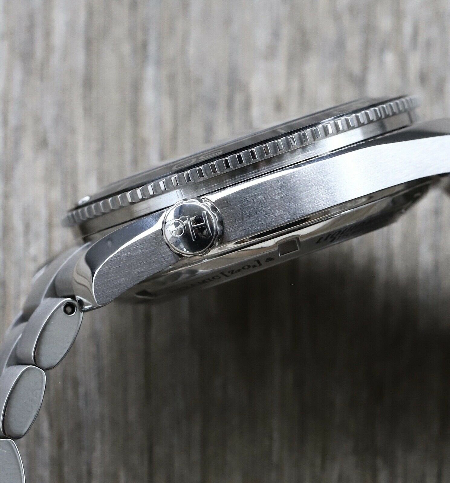 Omega Seamaster Planet Ocean Co-axial 42mm Liquid Metal 222.30.42.20.01.001