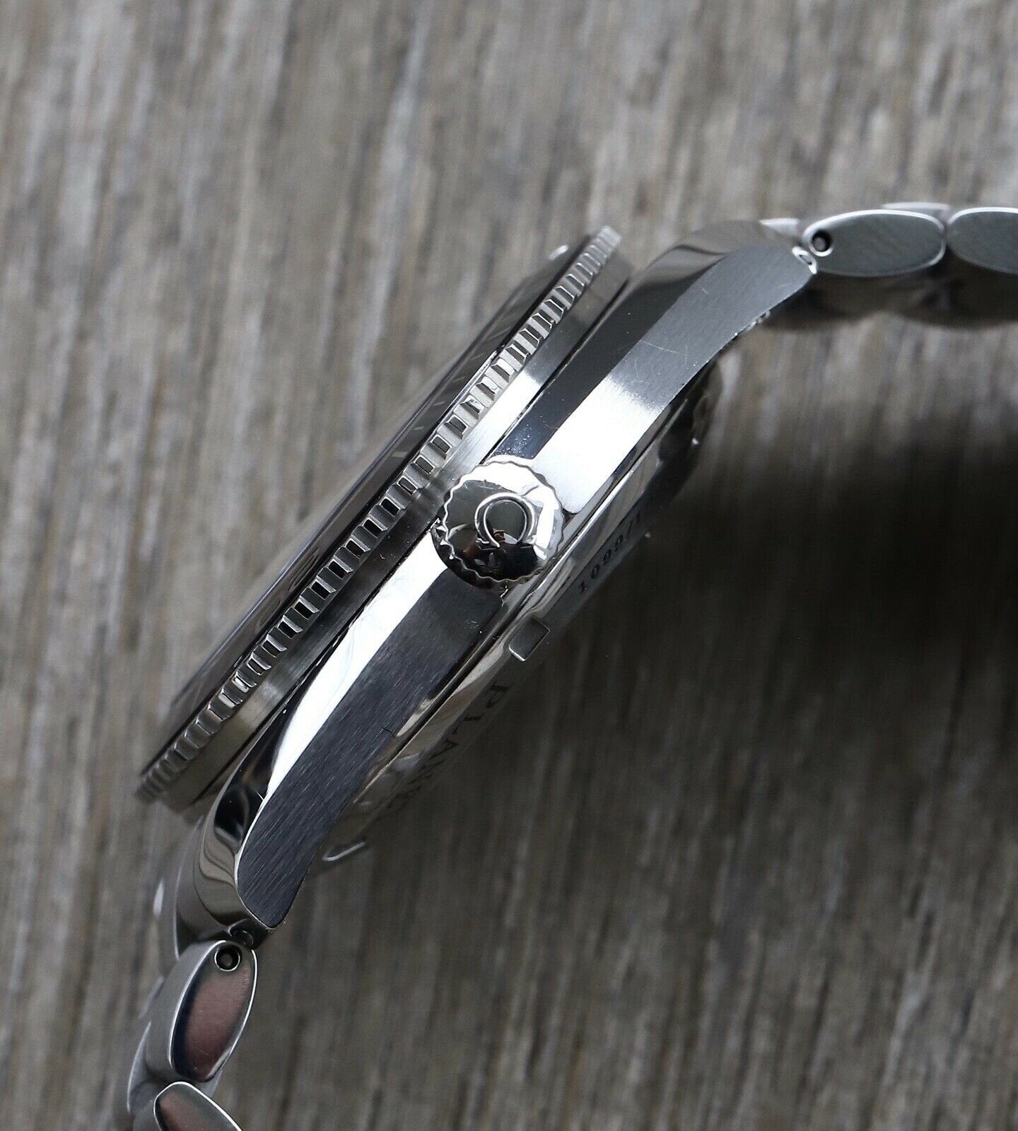 Omega Seamaster Planet Ocean Co-axial 42mm Liquid Metal 222.30.42.20.01.001