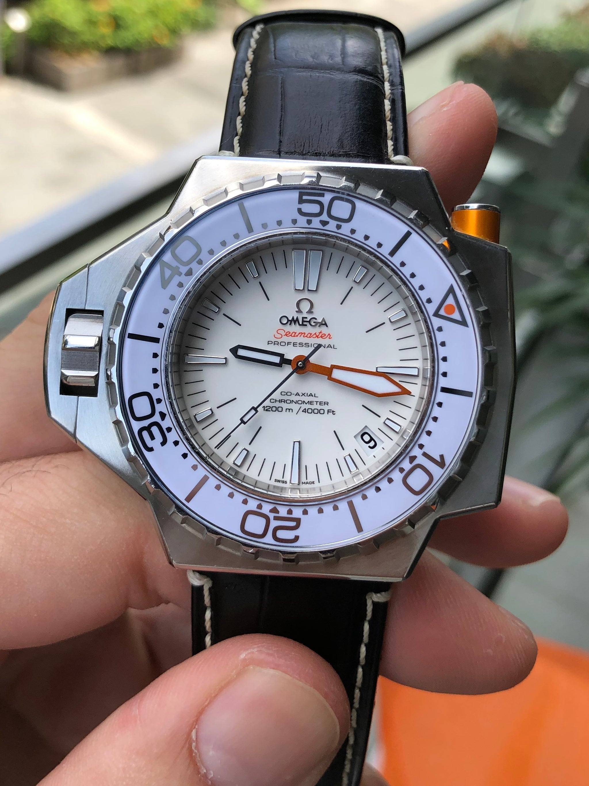 Omega sales ploprof white