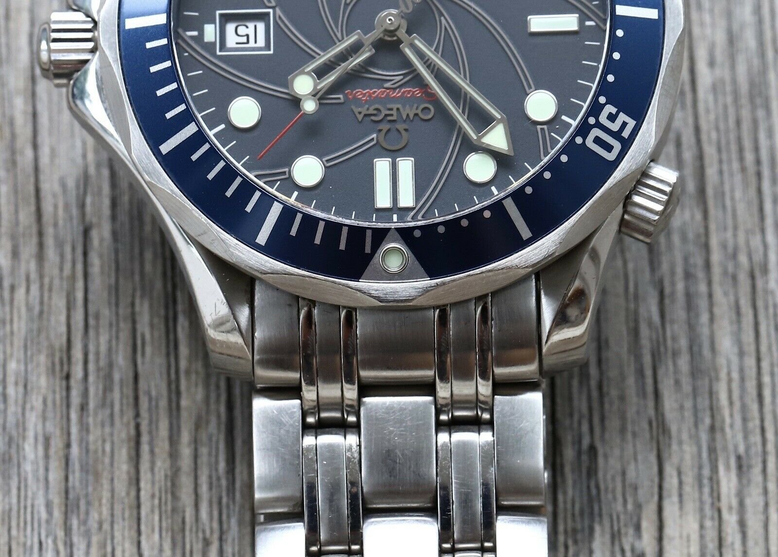 Omega Seamaster Professional 300M 2226.80 James Bond LE
