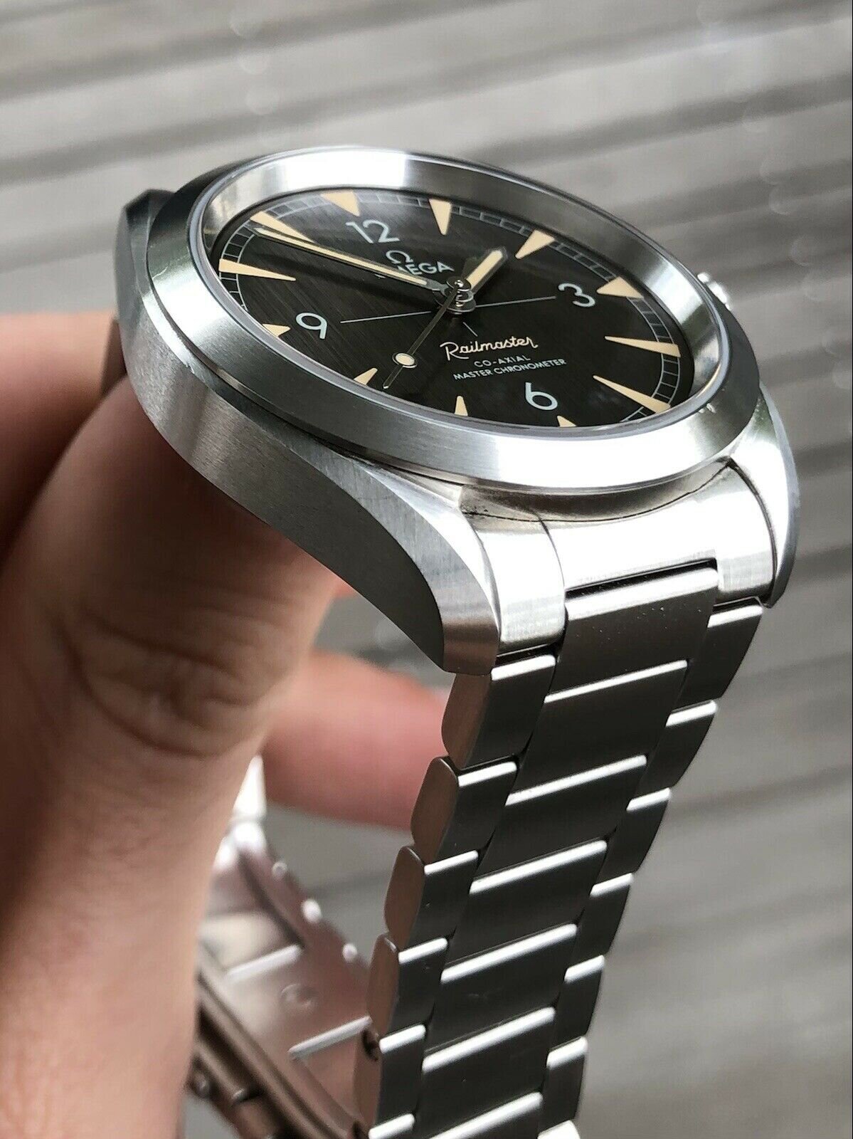 Omega railmaster co axial cheap
