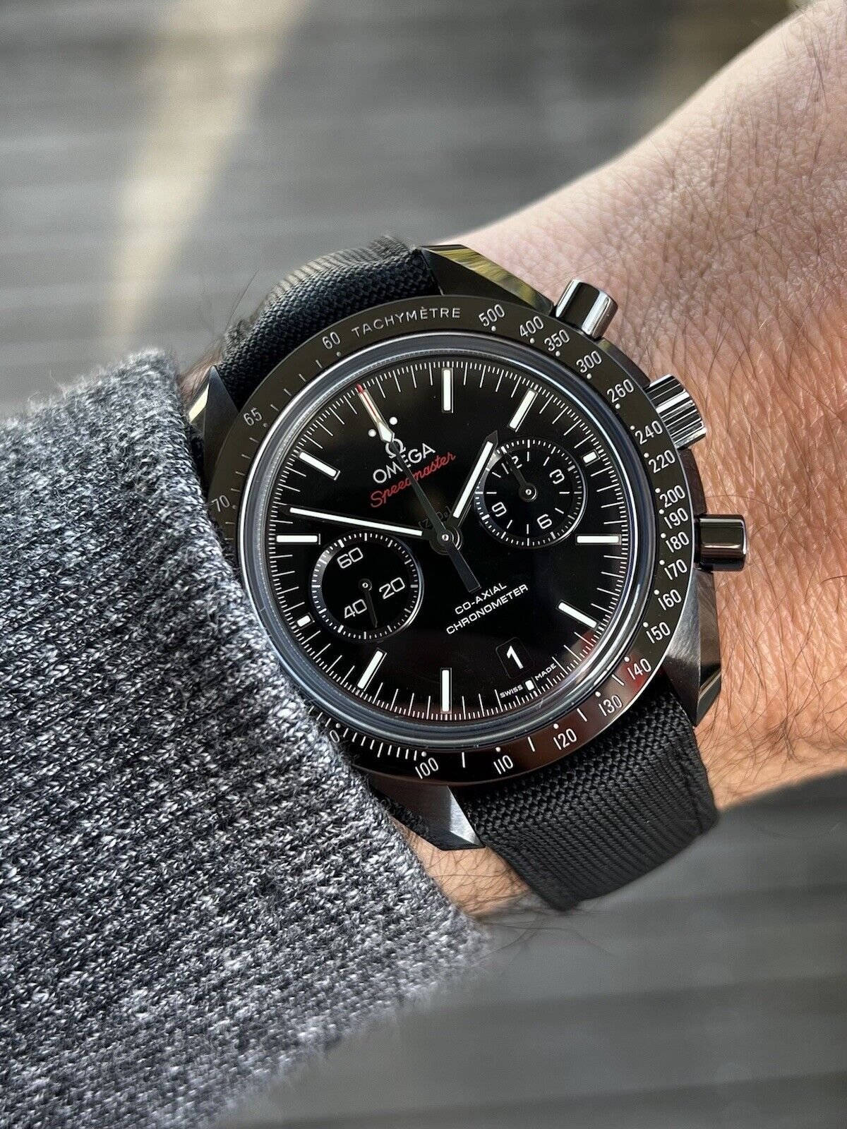 Omega Speedmaster Dark Side of the Moon 311.92.44.51.01.003