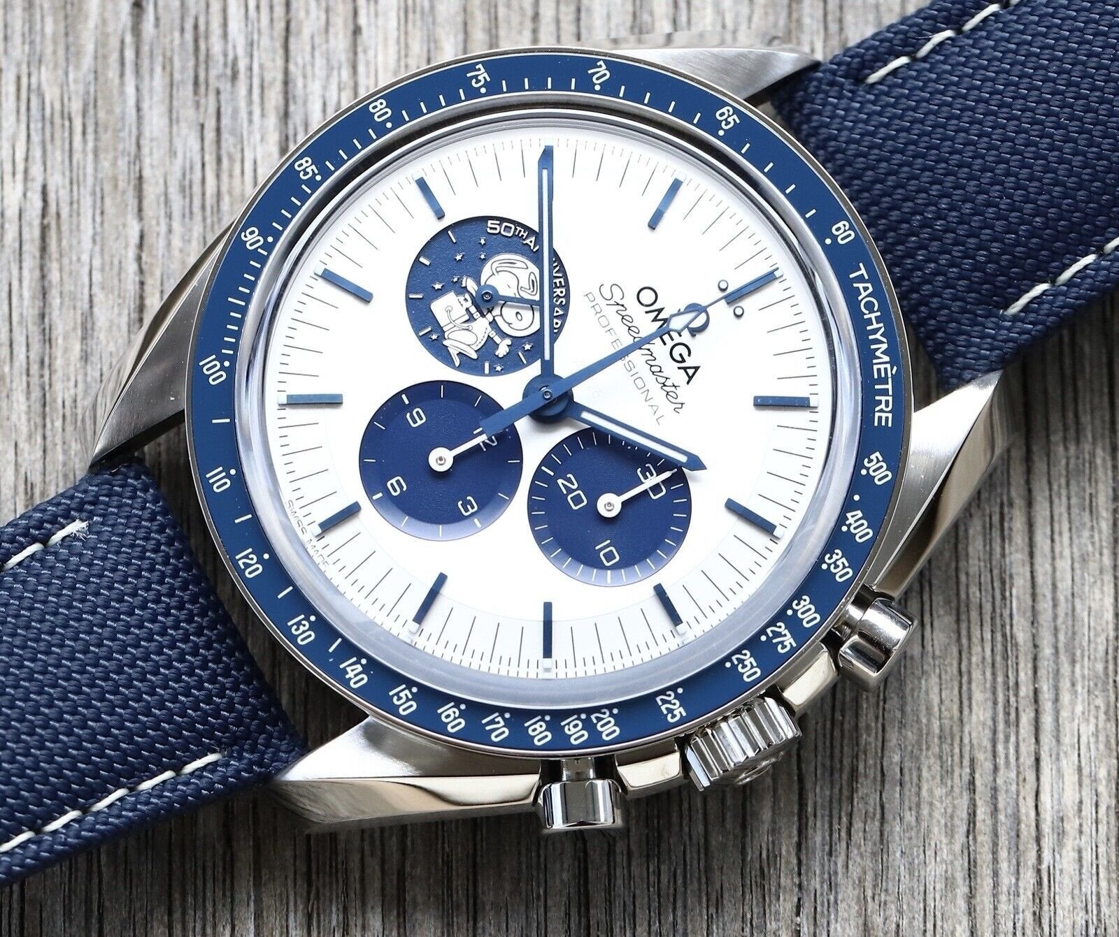 Omega Speedmaster 'Silver Snoopy Award' 50th Anniversary 310.32.42.50.02.001 - New