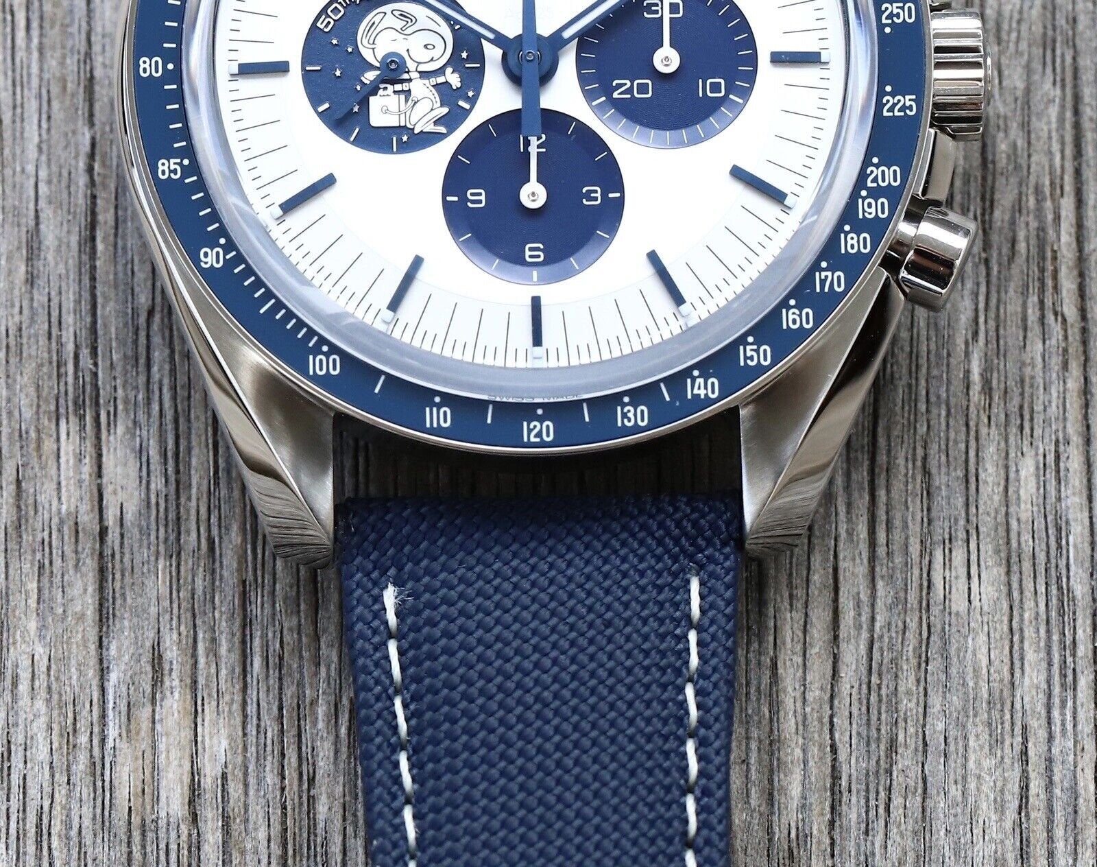 Omega Speedmaster 'Silver Snoopy Award' 50th Anniversary 310.32.42.50.02.001 - New
