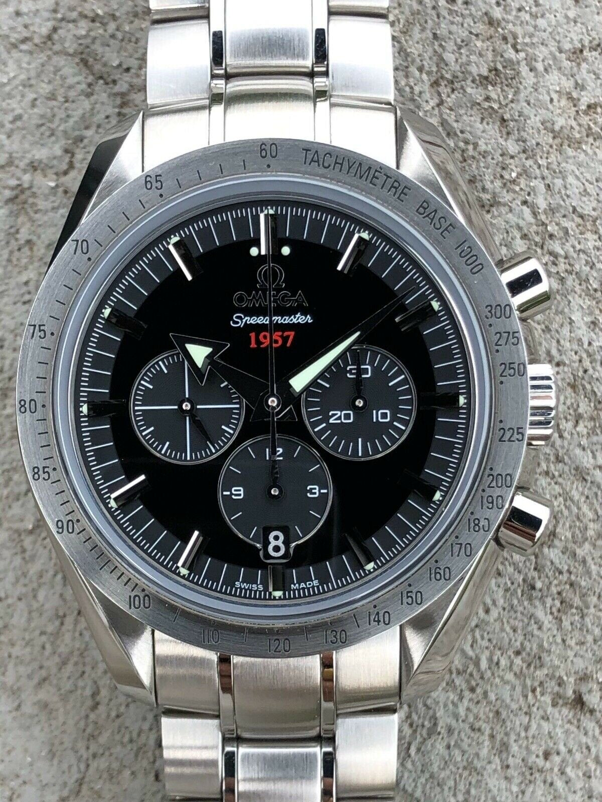 Omega_Speedmaster_Broad_Arrow_1957_Co-Axial_321.10.42.50.01.001._-_2017_Watch_Vault_281_29.jpg