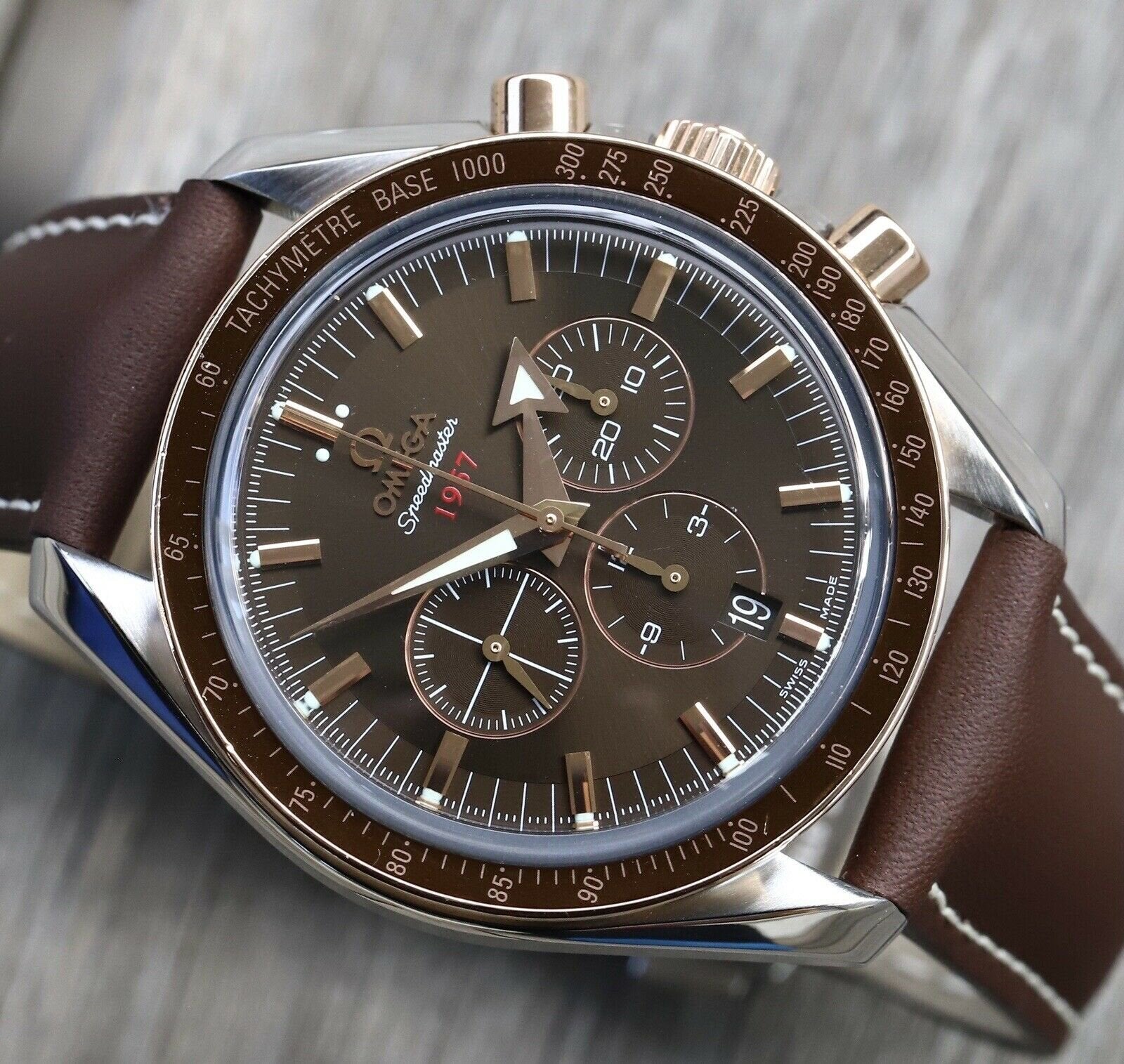Omega Speedmaster Broad Arrow 321.93.42.50.13.001 - 2008