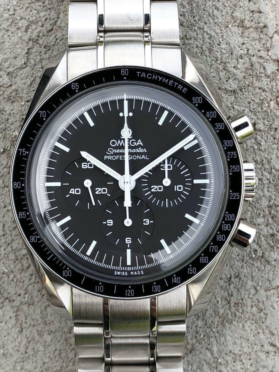 Omega_Speedmaster_Moonwatch_311.30.42.30.01.005_Big_Box_-_2018_281_29_Watch_Vault.jpg