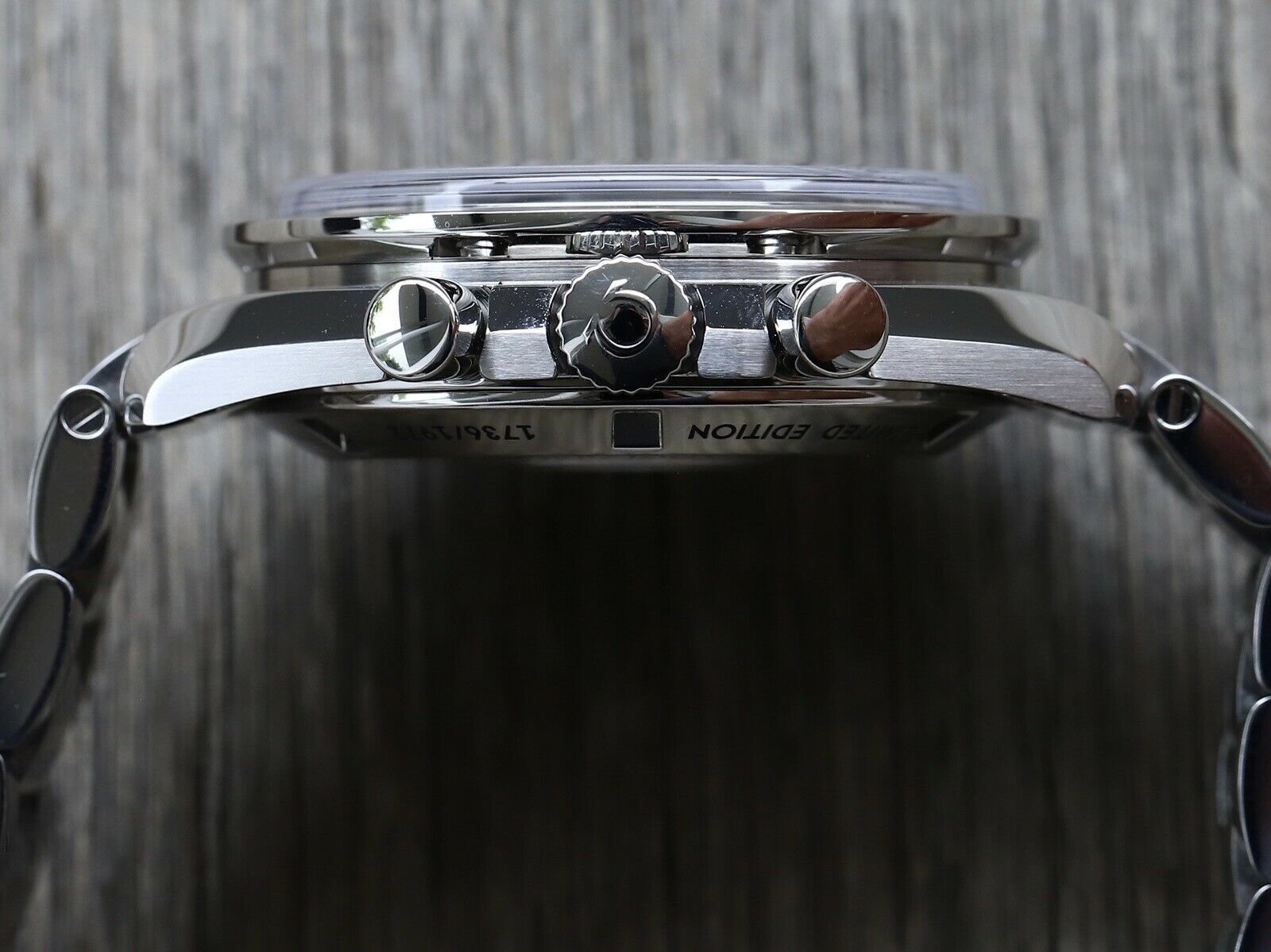 Omega Speedmaster Moonwatch Apollo 17 40th Anniversary 311.30.42.30.99.002