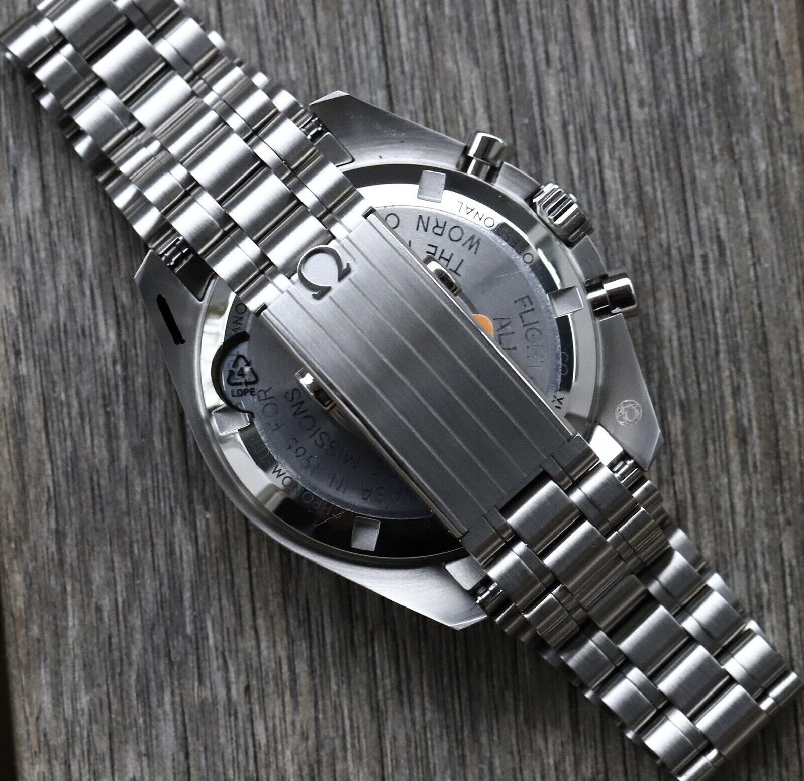 Omega Speedmaster Moonwatch Hesalite Co-Axial 310.30.42.50.01.001 - 2022