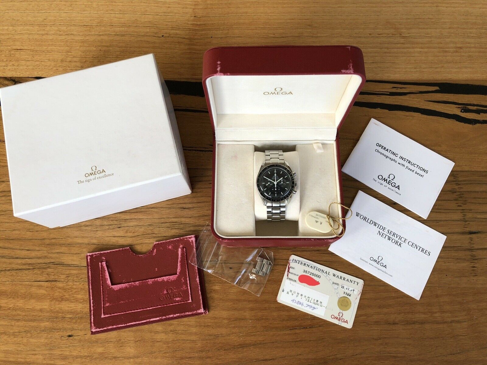Omega Speedmaster Professional Moonwatch 3572.50 Hesalite Sandwich Watch Vault Australia