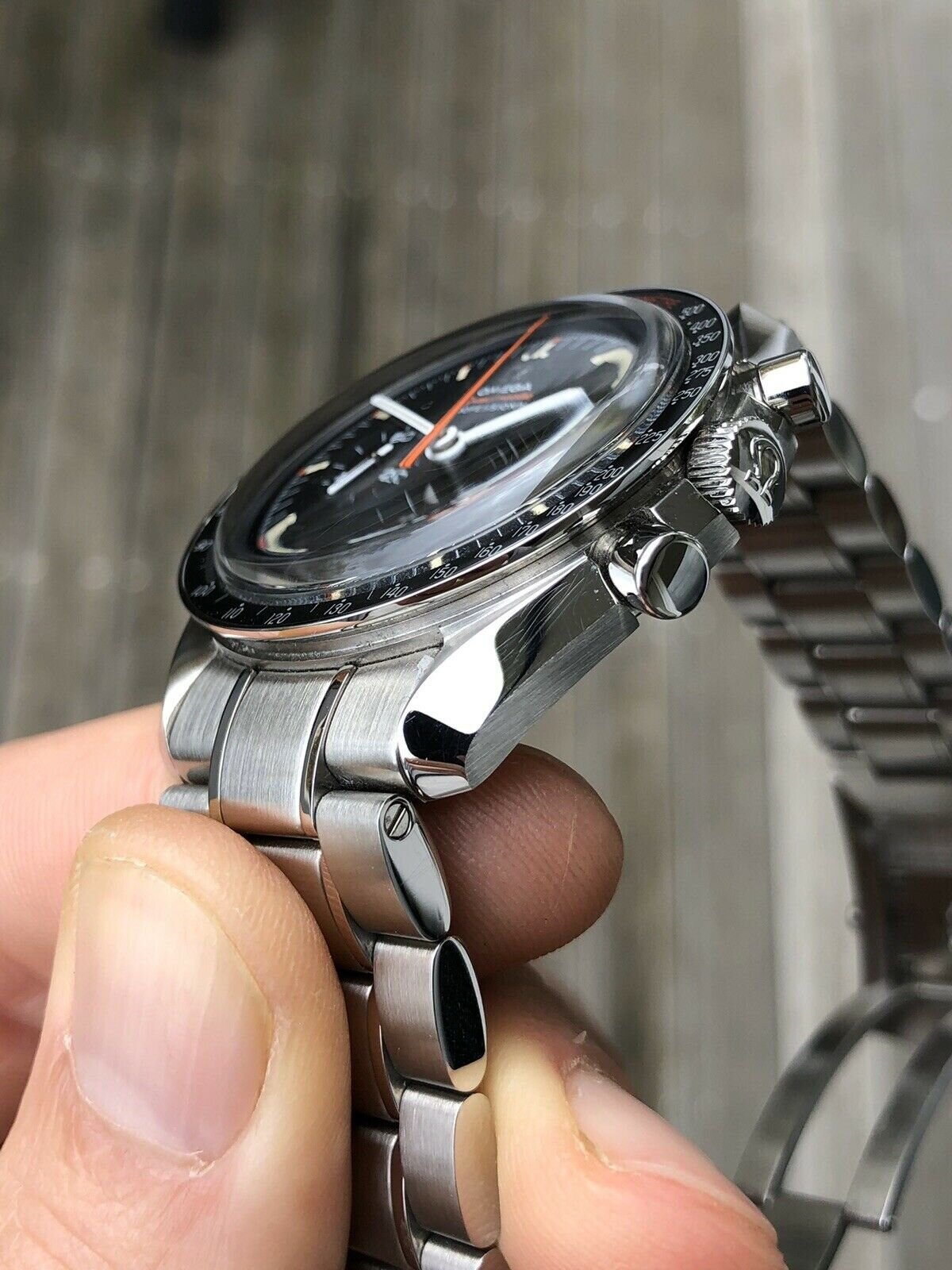 Omega Speedmaster Speedy Tuesday Ultraman 311.12.42.30.01.001 - 2018
