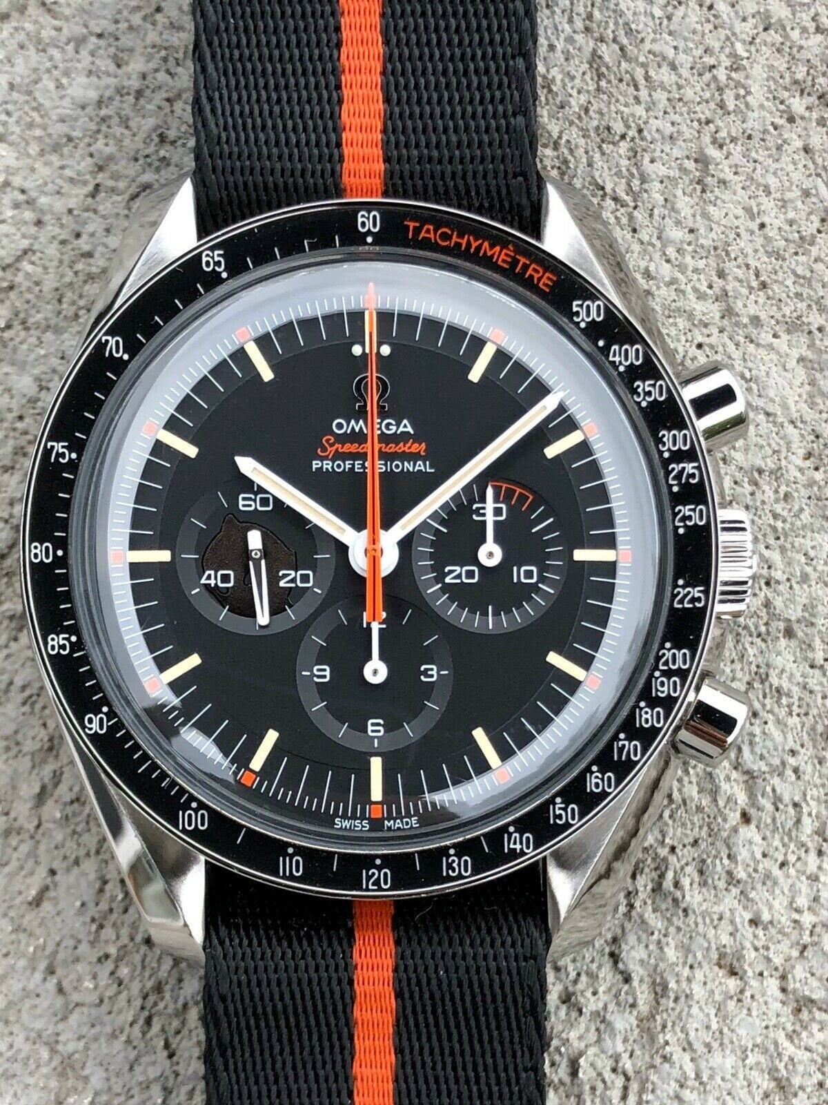 Omega Speedmaster Speedy Tuesday Ultraman 311.12.42.30.01.001 - 2018