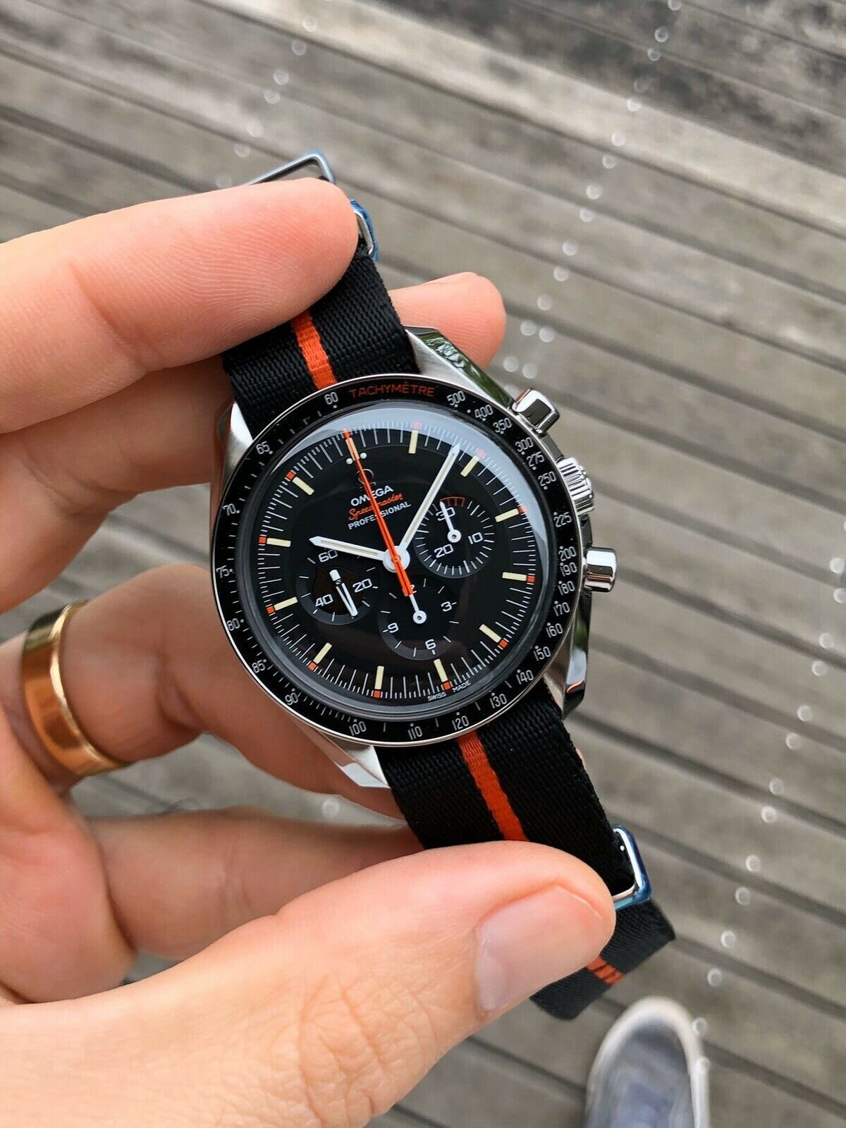 Omega Speedmaster Speedy Tuesday Ultraman 311.12.42.30.01.001 - 2018