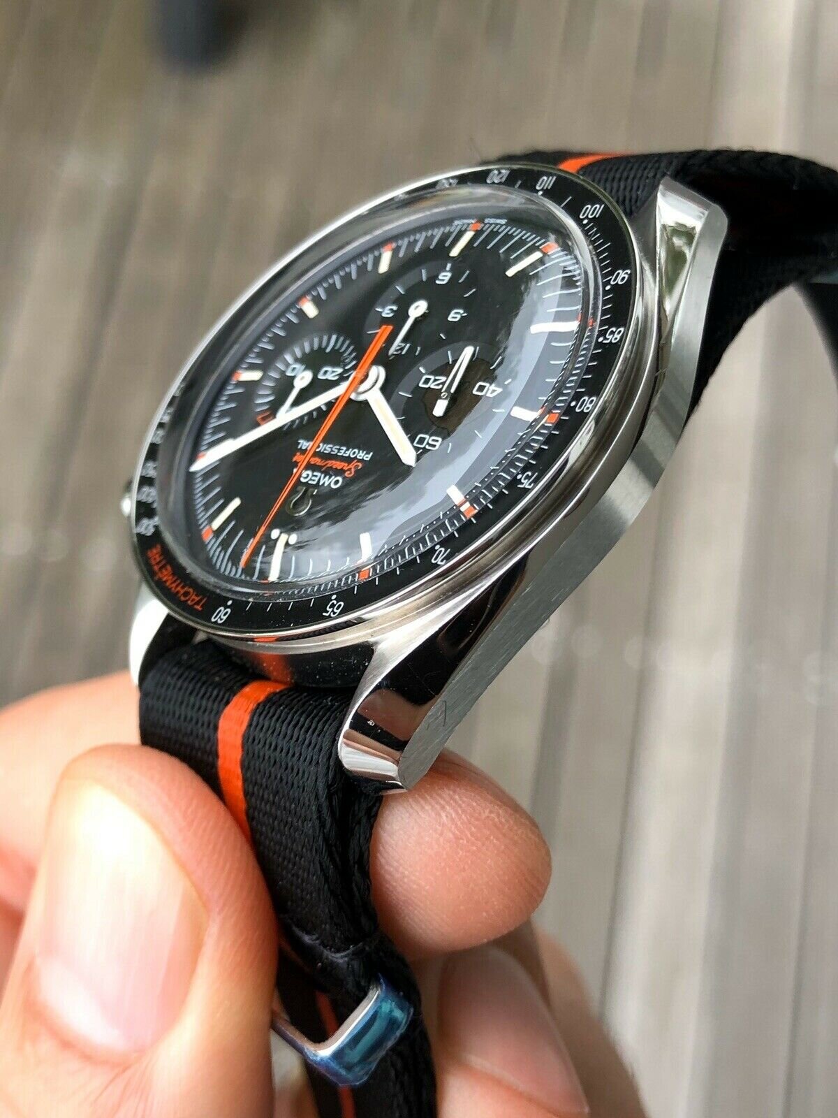 Omega Speedmaster Speedy Tuesday Ultraman 311.12.42.30.01.001 - 2018