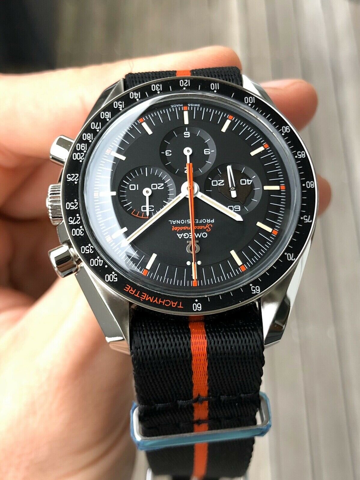 Omega Speedmaster Speedy Tuesday Ultraman 311.12.42.30.01.001 - 2018