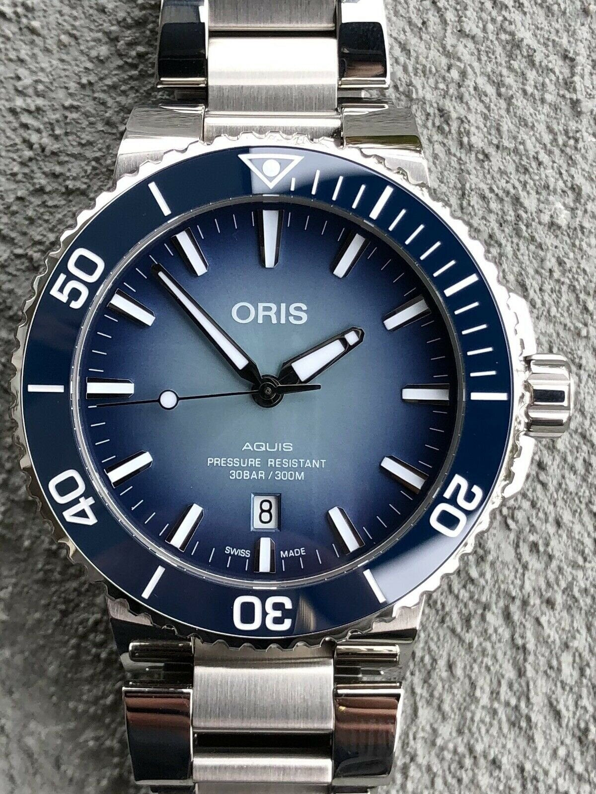 Oris Aquis Date Lake Baikal LE 01 733 7730 4175 - 2020