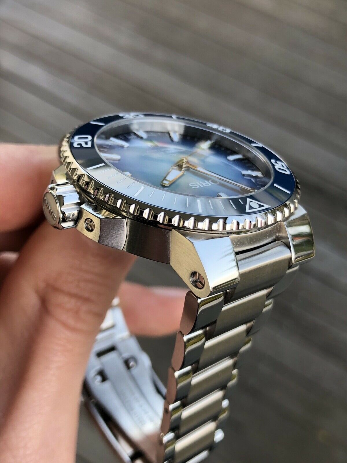 Oris aquis date lake baikal best sale