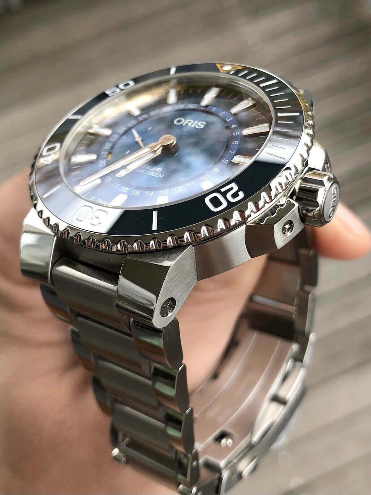 Oris aquis date 2019 top