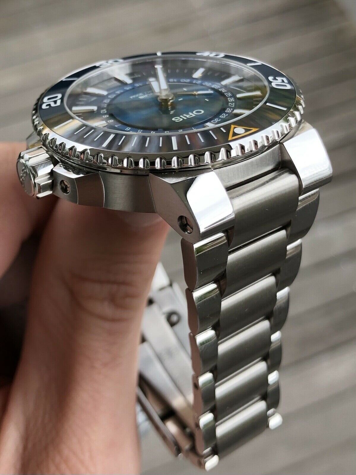 Oris Aquis Great Barrier Reef III Limited Edition 01 743 7734 4185 SET Watch Vault Australia
