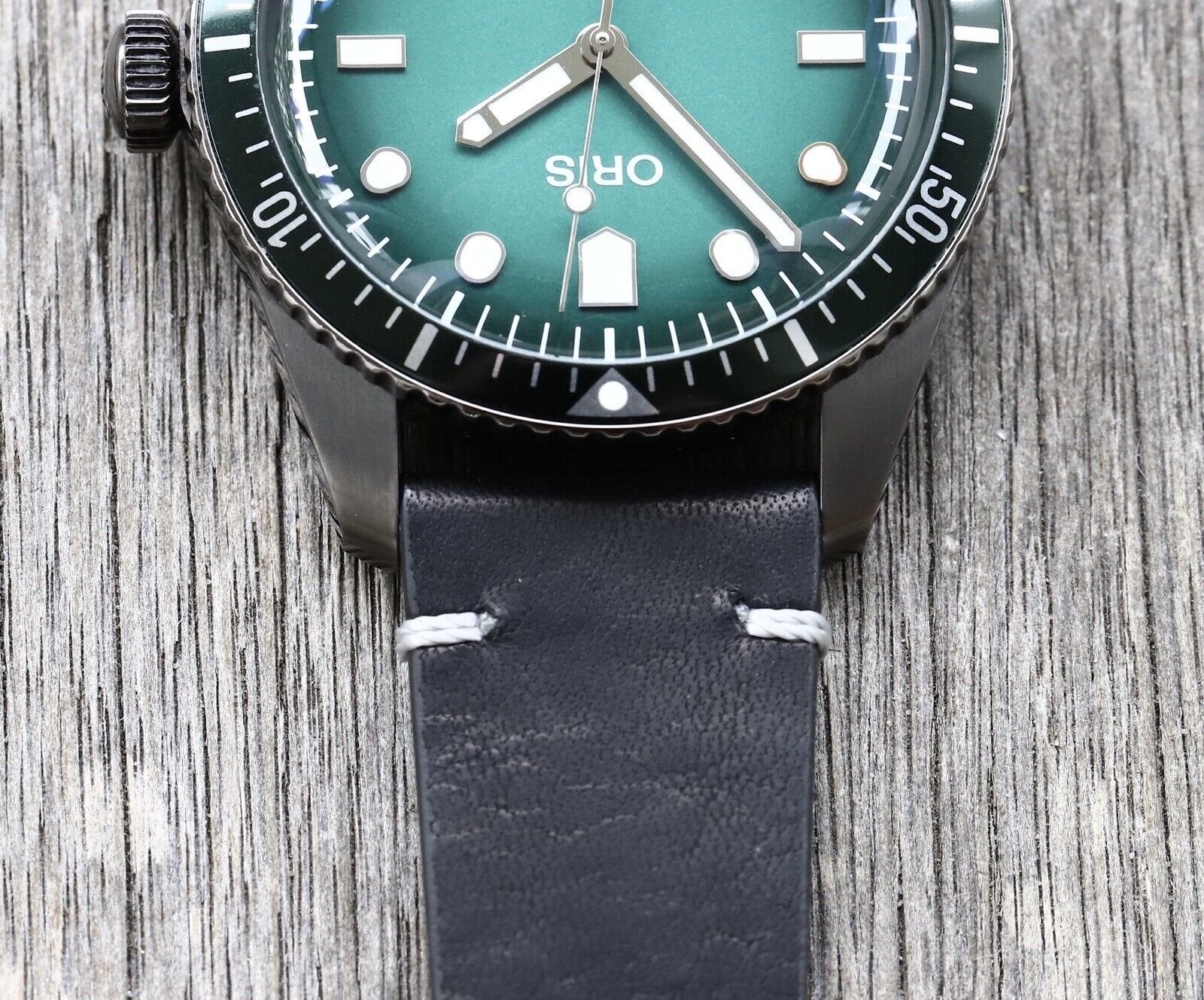 Oris Diver Sixty Five Mr Porter Limited 01 400 7772 4217 Set Watch Vault Australia