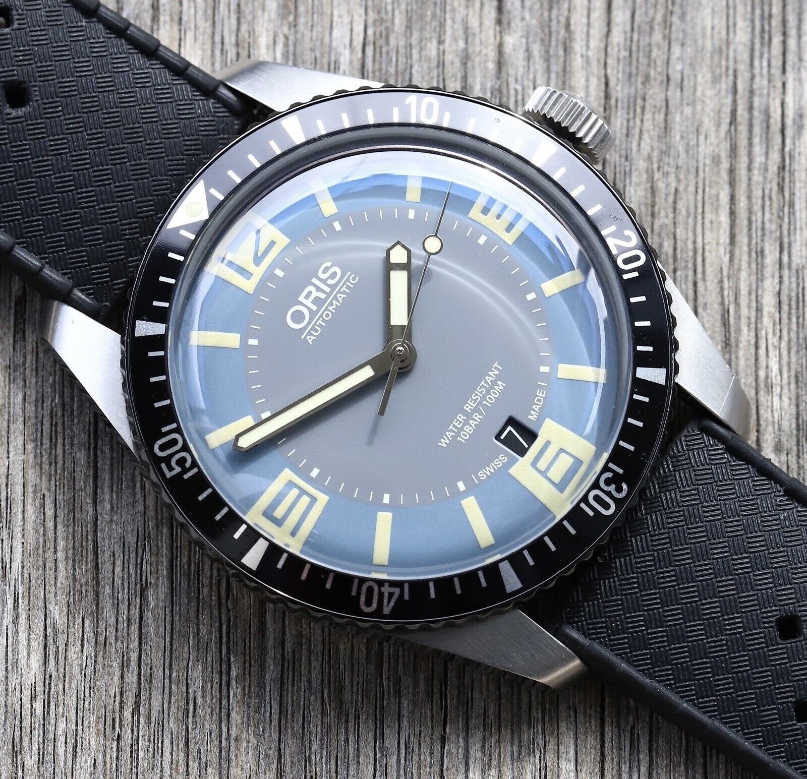 Oris Divers Sixty-Five Deauville Blue 40mm 01 733 7707 4065-07 8 20 18 - 2016