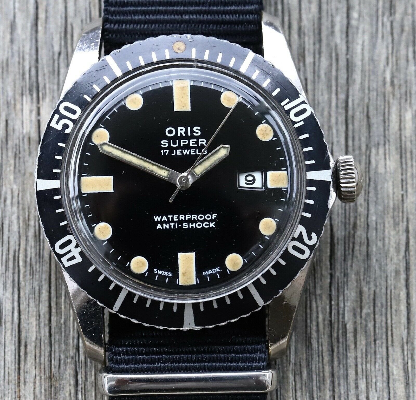Oris_Vintage_Super_Diver_-_60_27s_Watch_Vault_01.jpg