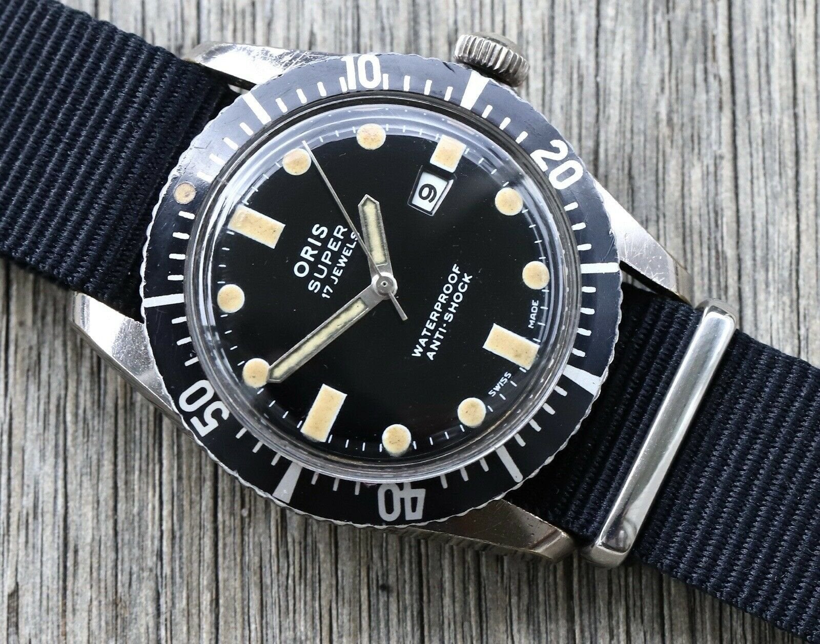 Oris_Vintage_Super_Diver_-_60_27s_Watch_Vault_03.jpg