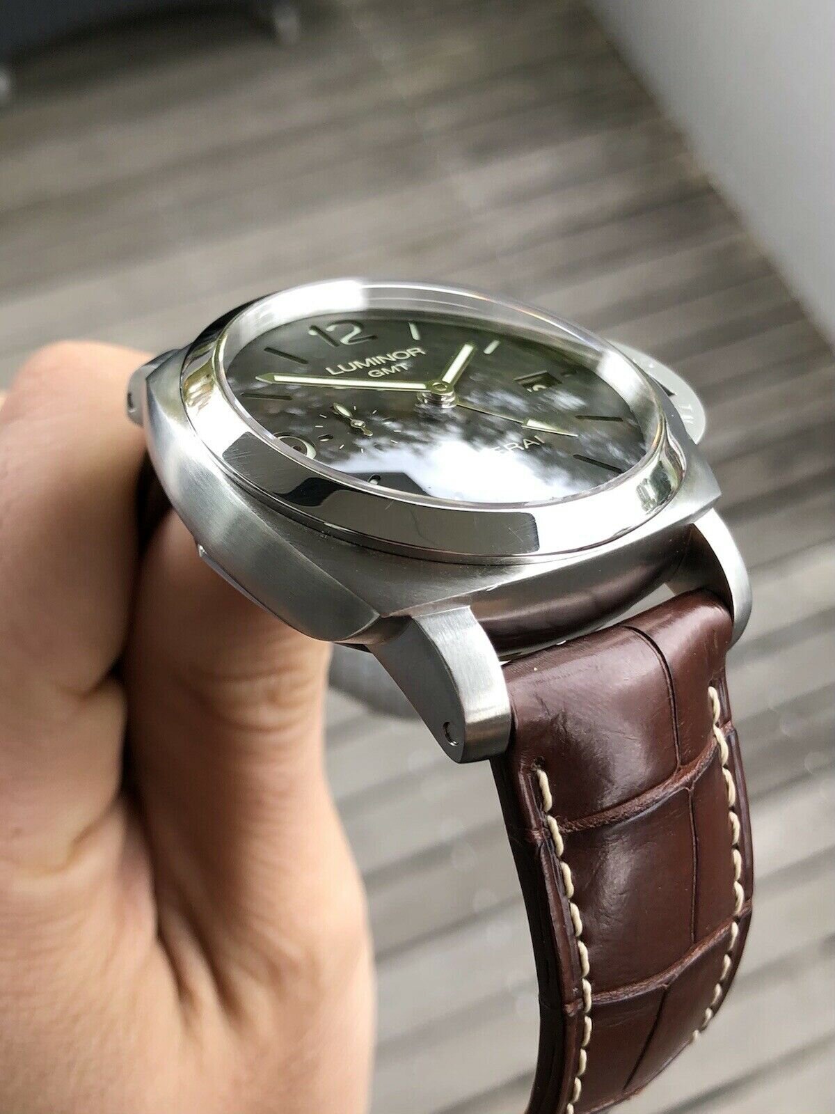 Panerai pam00320 shop