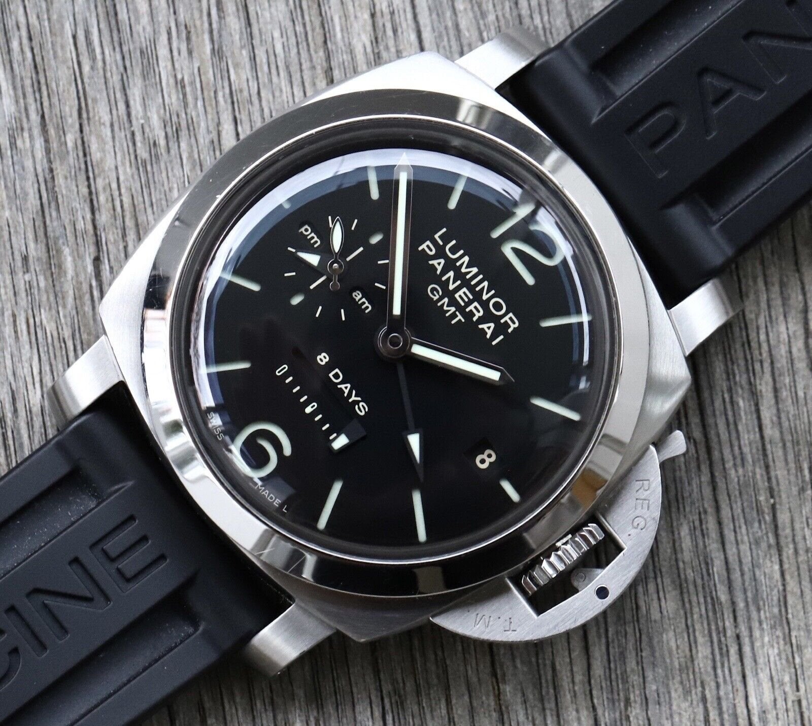 Panerai Luminor 1950 8 Days GMT PAM233 PAM00233 2018 Watch Vault Australia