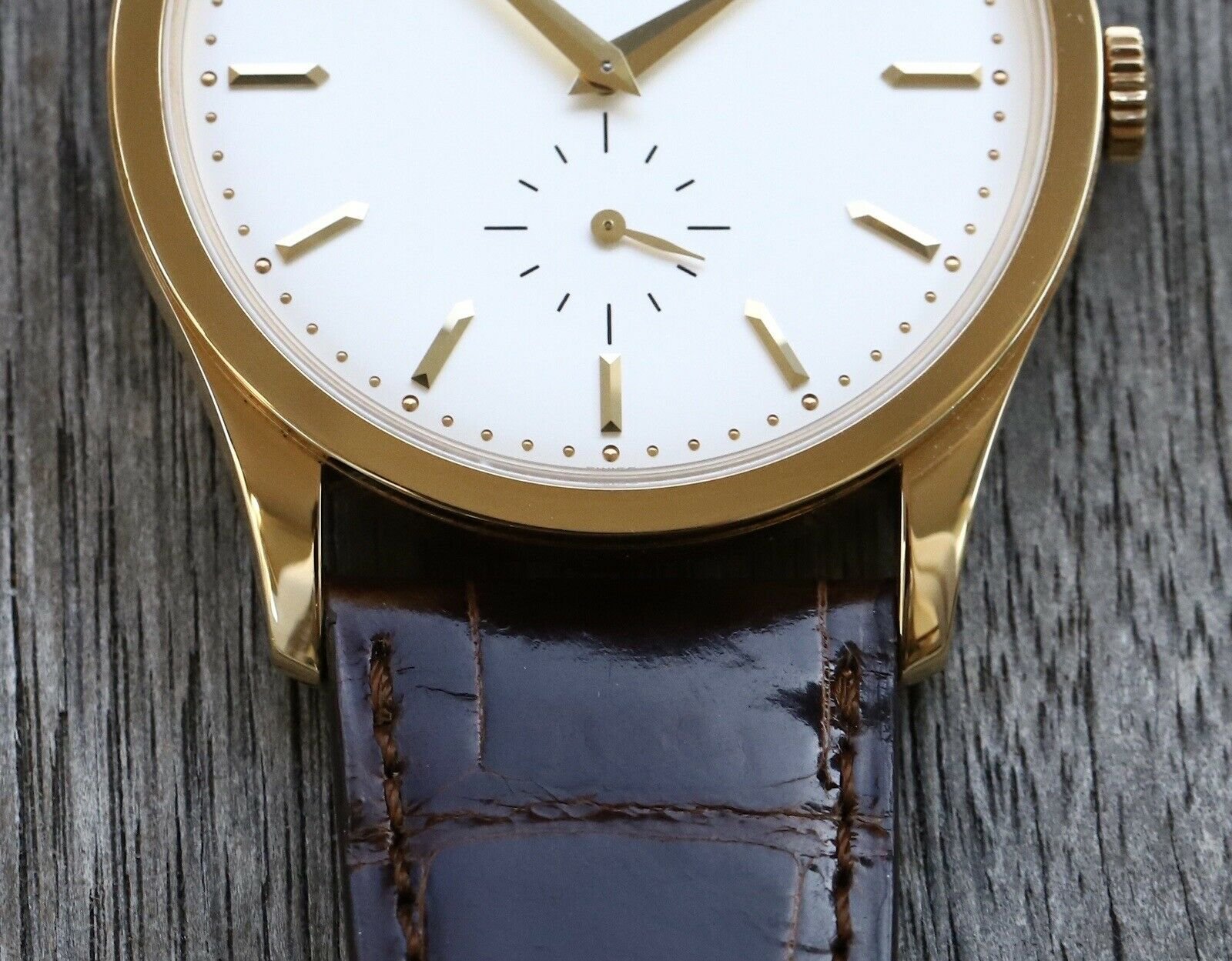 Patek Philippe Calatrava 37mm Yellow Gold 5196J - 2014