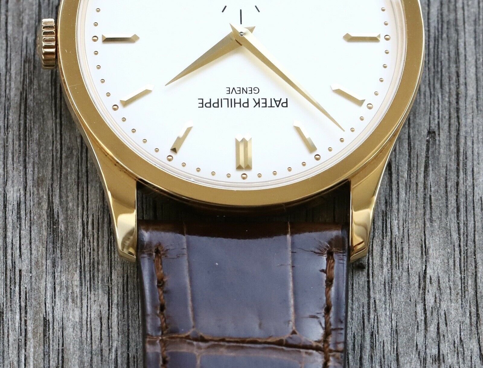 Patek Philippe Calatrava 37mm Yellow Gold 5196J - 2014