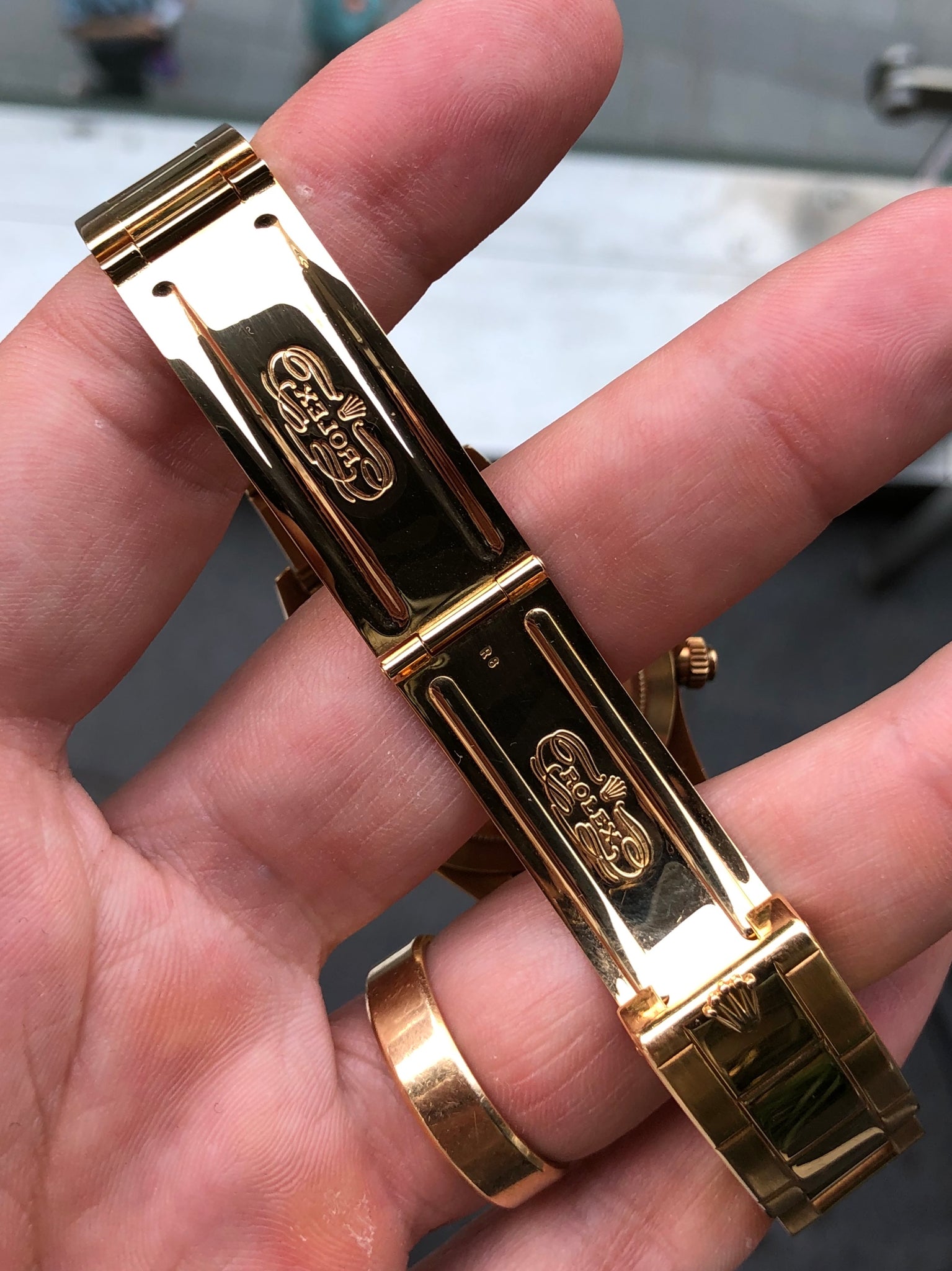 Rolex Daytona 16528 18K Yellow Gold - 1991