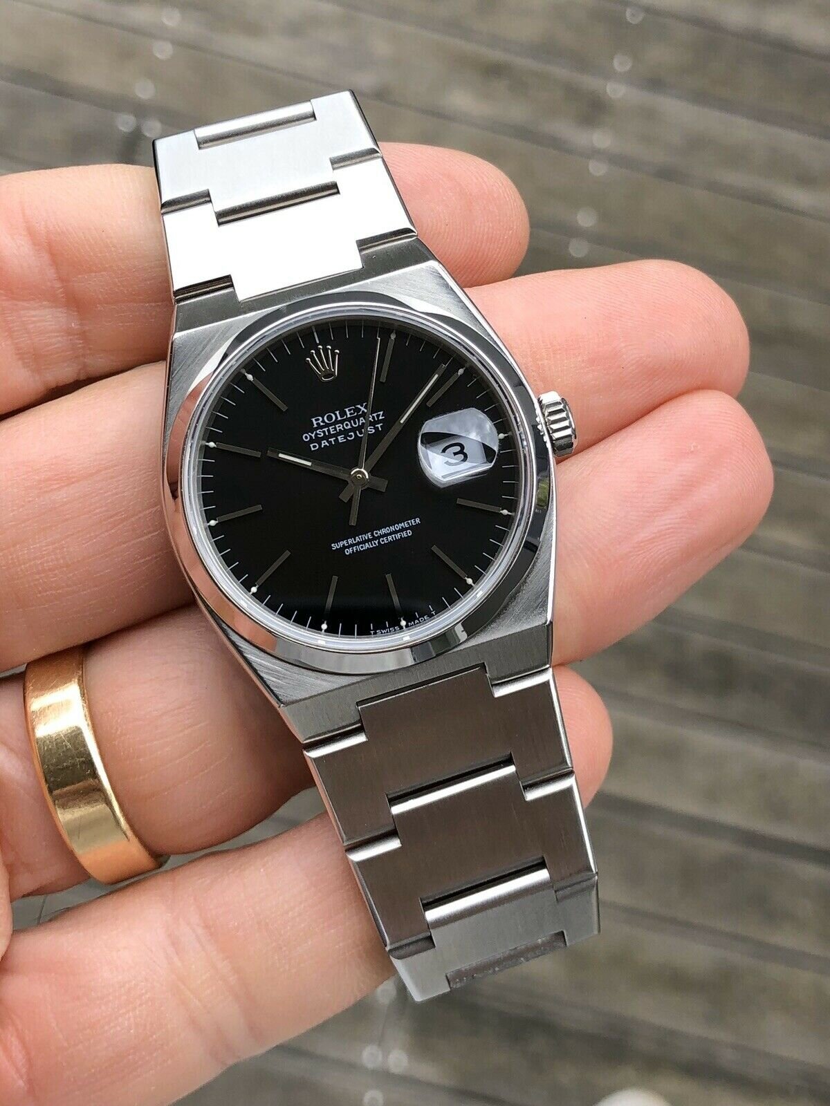 Rolex_Datejust_Oysterquartz_17000_Black_Dial_Watch_Vault_02.jpg