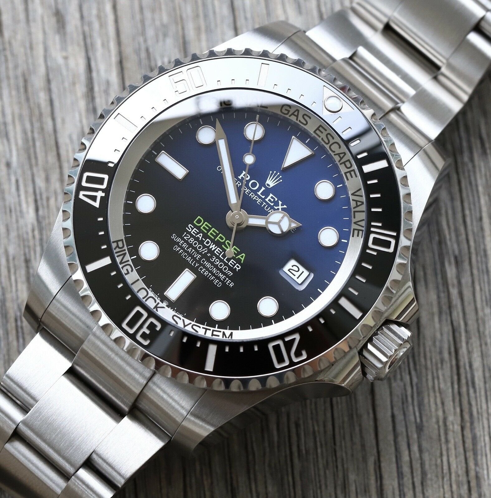 Rolex Deepsea Sea-Dweller 'James Cameron' Deep Blue 126660 - 2020