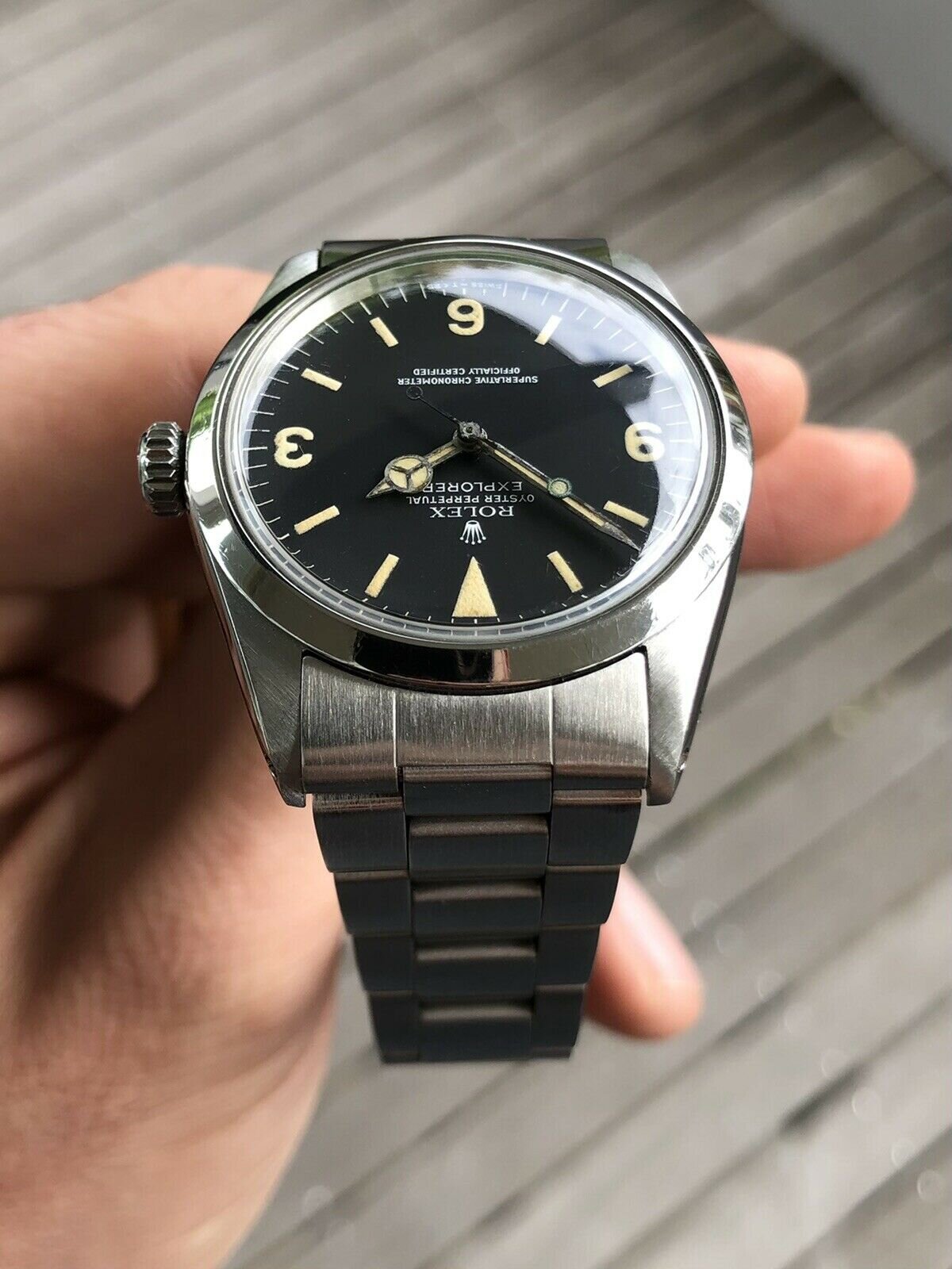 Rolex 1975 hotsell men's watch