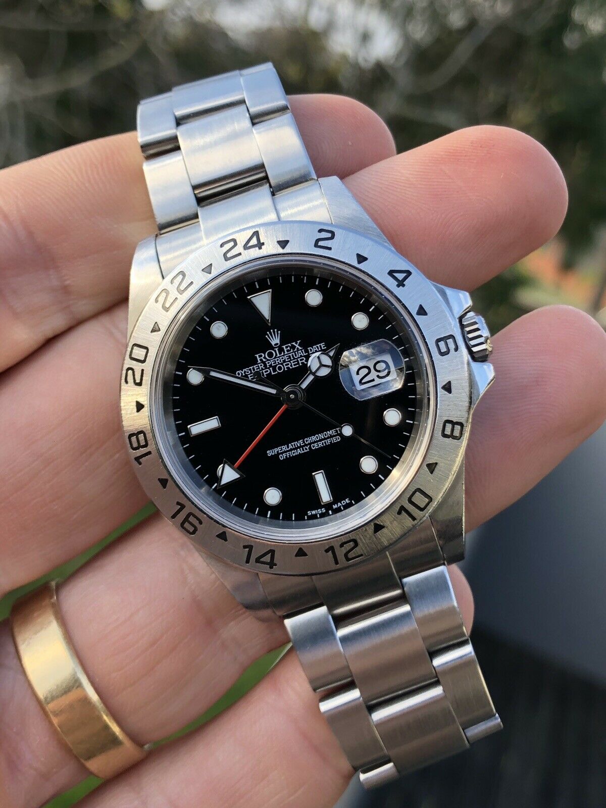 Rolex_Explorer_II_16570_-_2004_F_serial_282_29.jpg