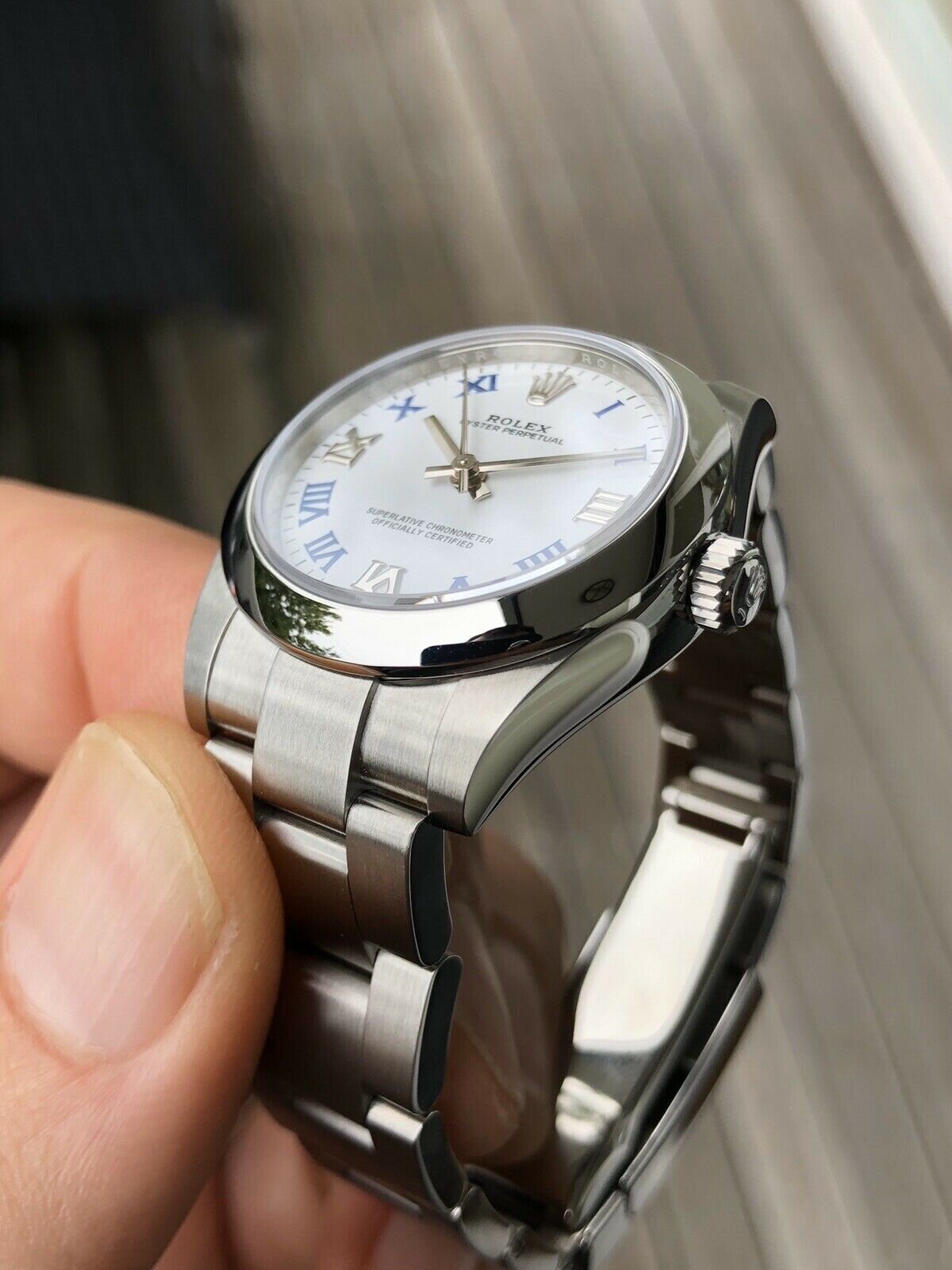 Rolex oyster perpetual best sale 31 white
